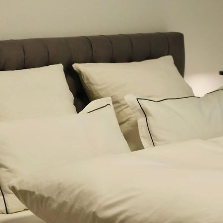 Modern Holiday Apartment In The Heart Of Klingenmuenster Ngoại thất bức ảnh